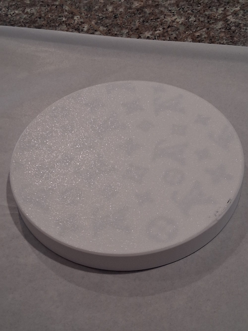 Designer inspired Monogram Round Tray in White and Black.New - Picture 3 of 5